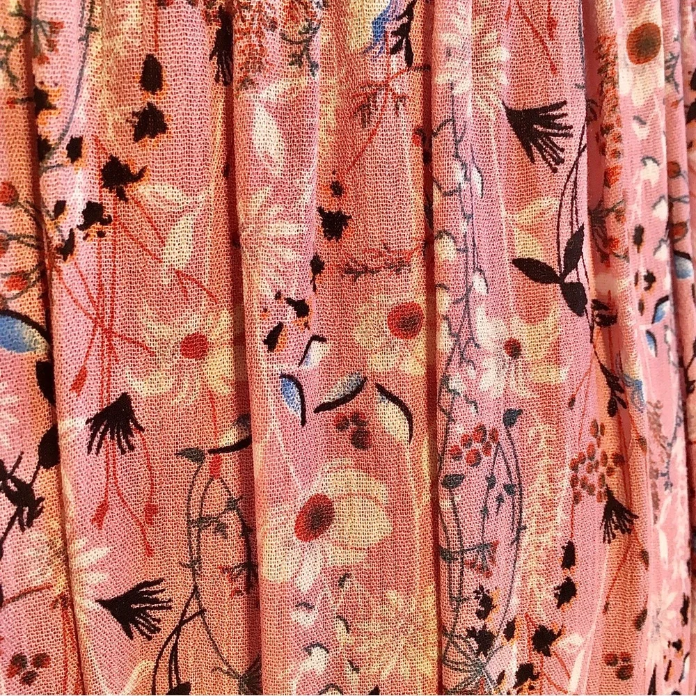 Bohemian dress, pink w/ tiny floral print, deep lace-up V neck, bell sleeves. S - Picture 10 of 14
